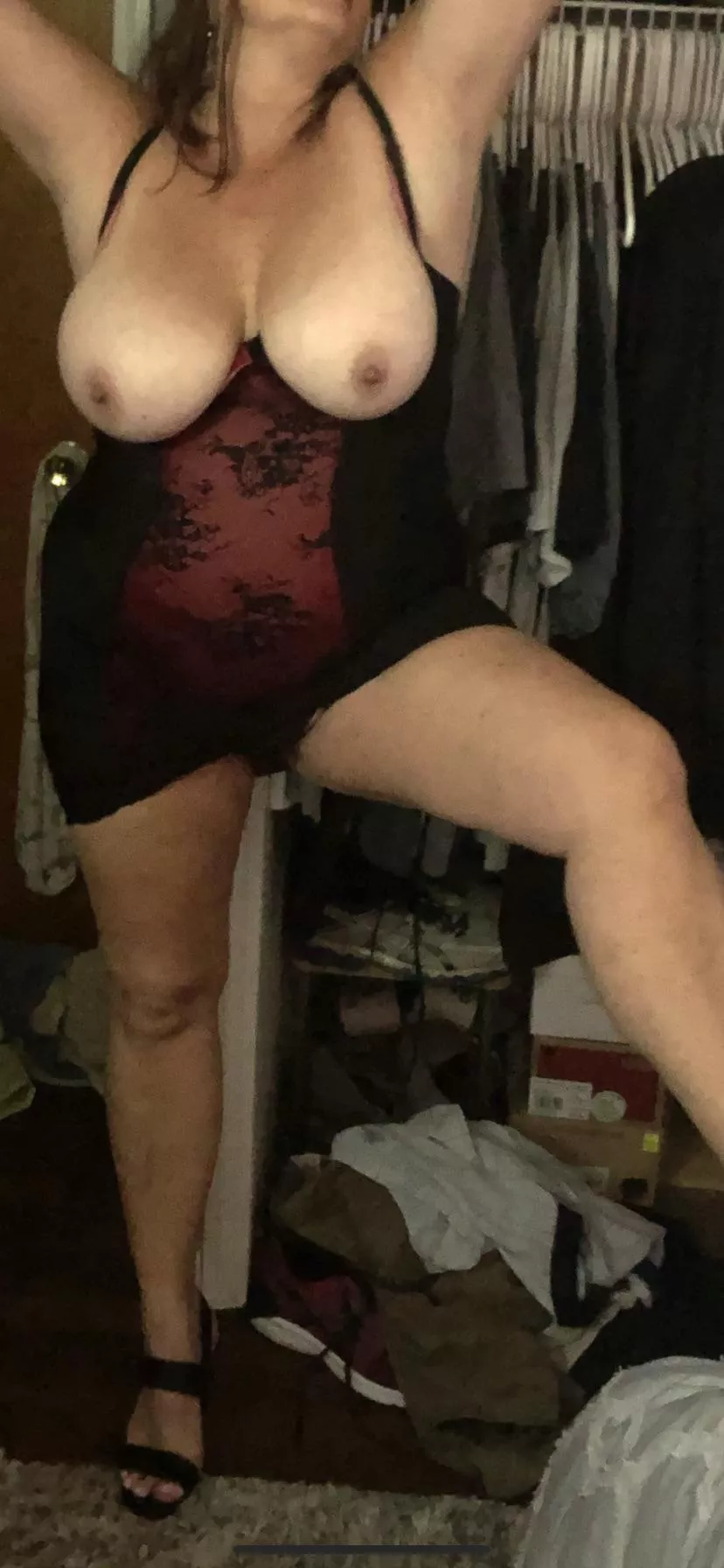 Would you fuck my thick wife? Would you fuck my thick wife?