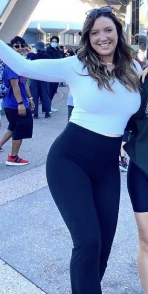 Would you fuck this milf?