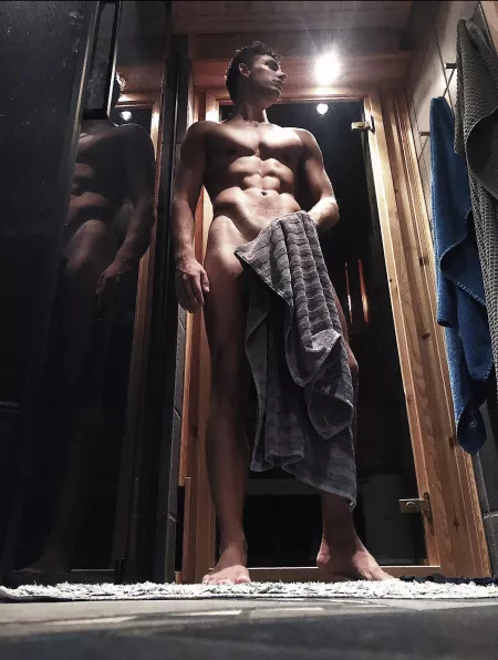Would you get on your knees for me?ππ₯
