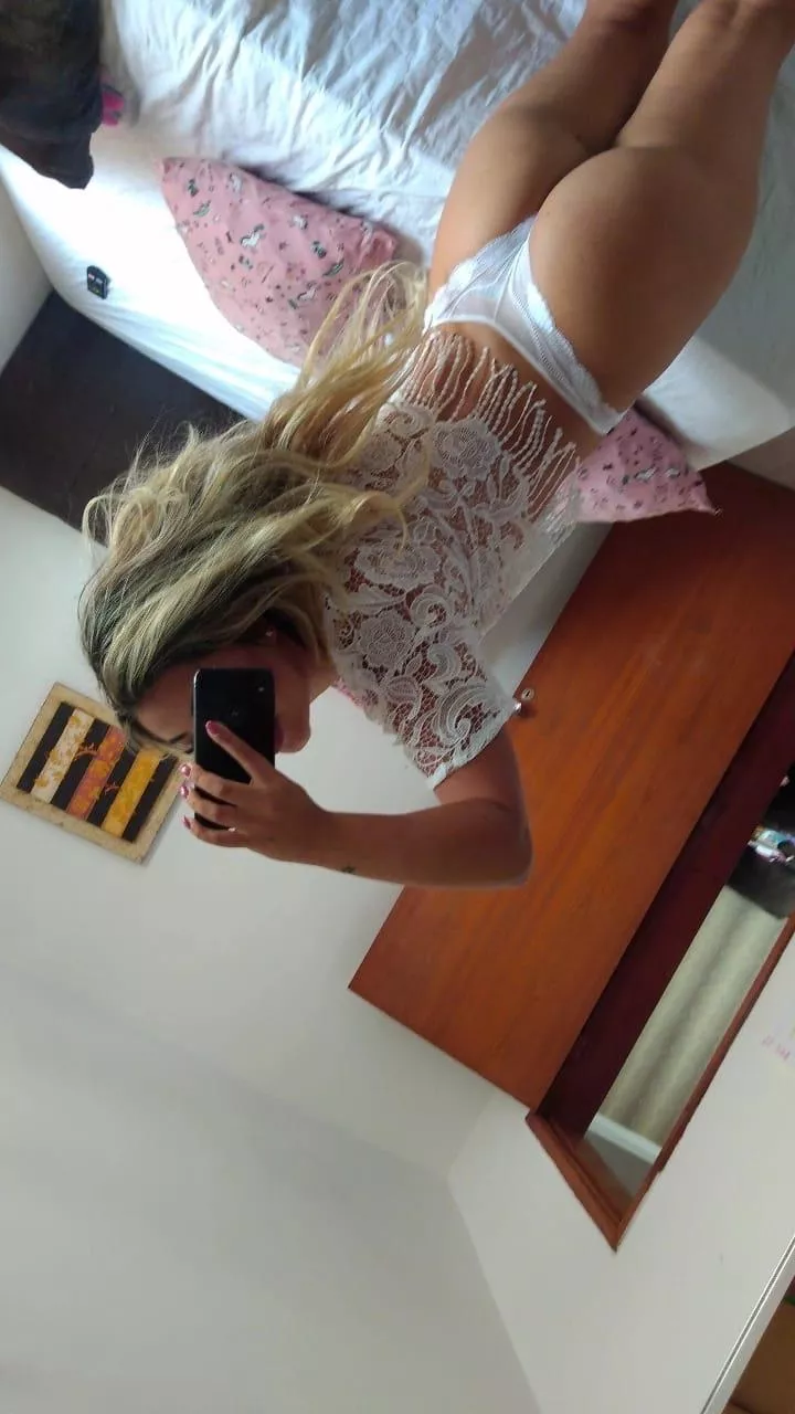 Would you handcuff me if I was naughty? 😇