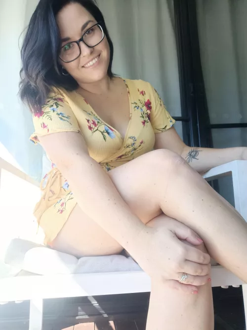 Would you have fun with a 27yo Aussie milf? π