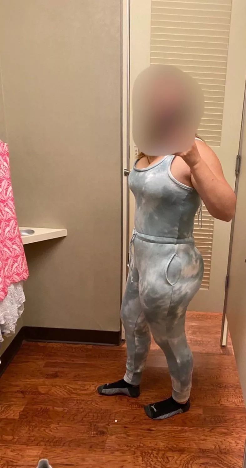 Would you help me undress my wife? Would you help me undress my wife?