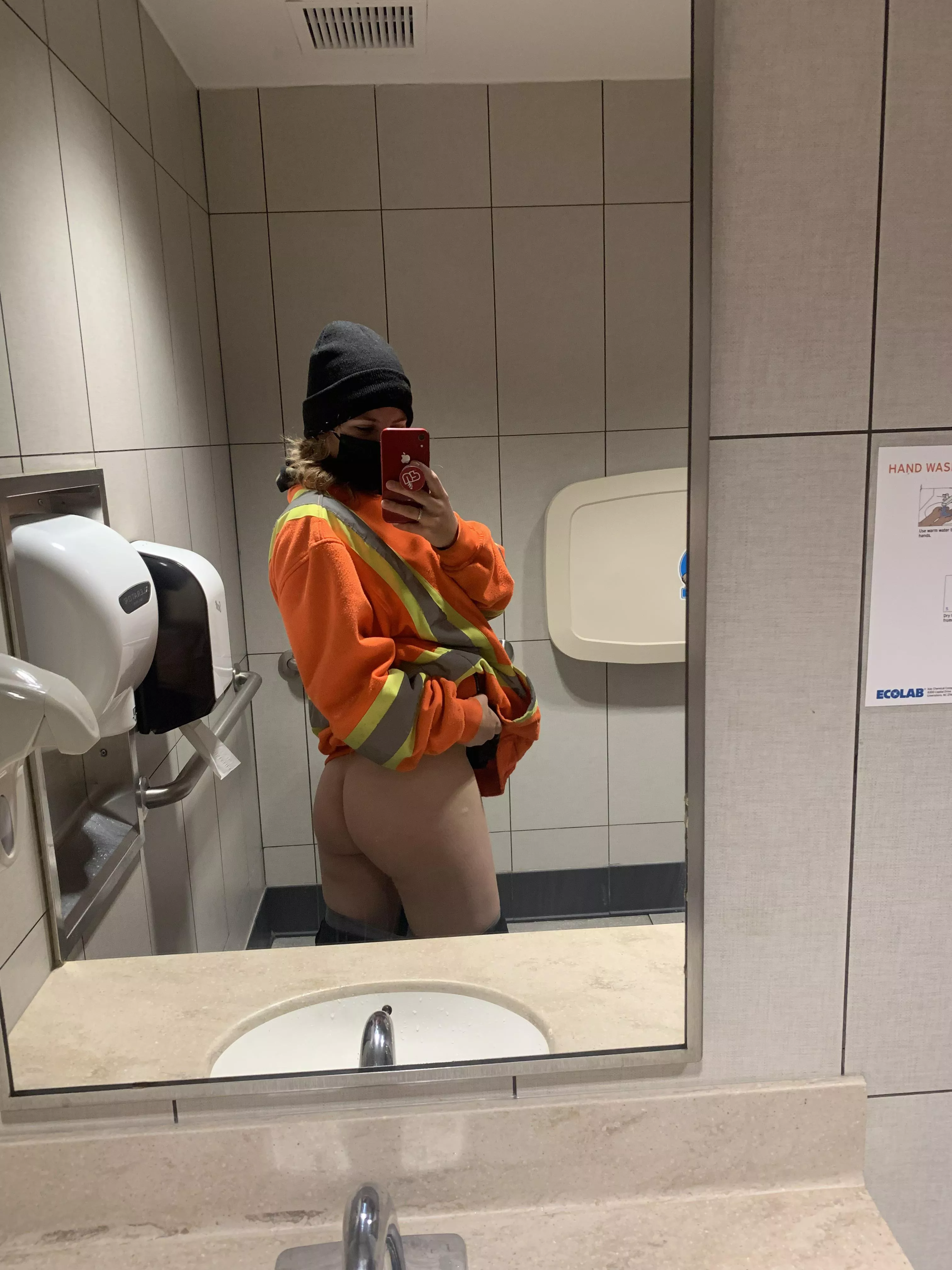 Would you hire me🥺