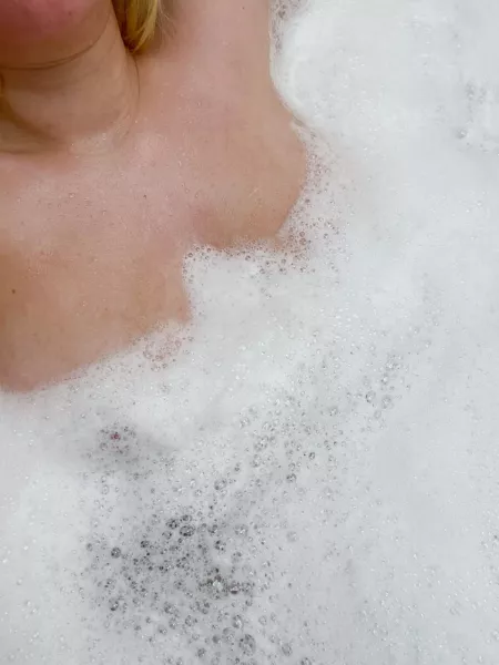 Would you join me in the bathtub? Would you join me in the bathtub?