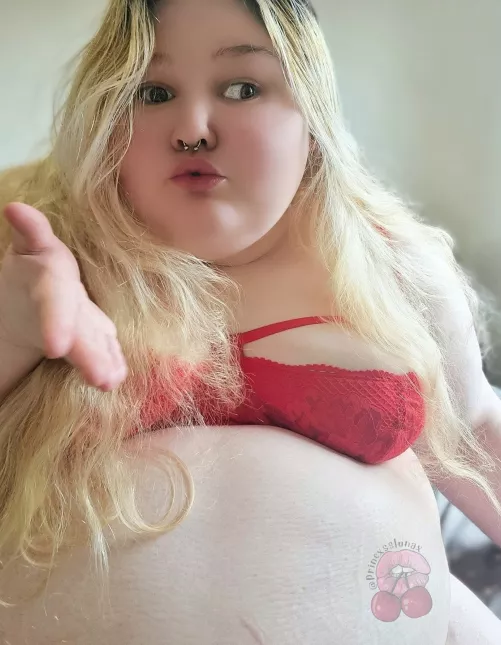 Would you kiss me? ?