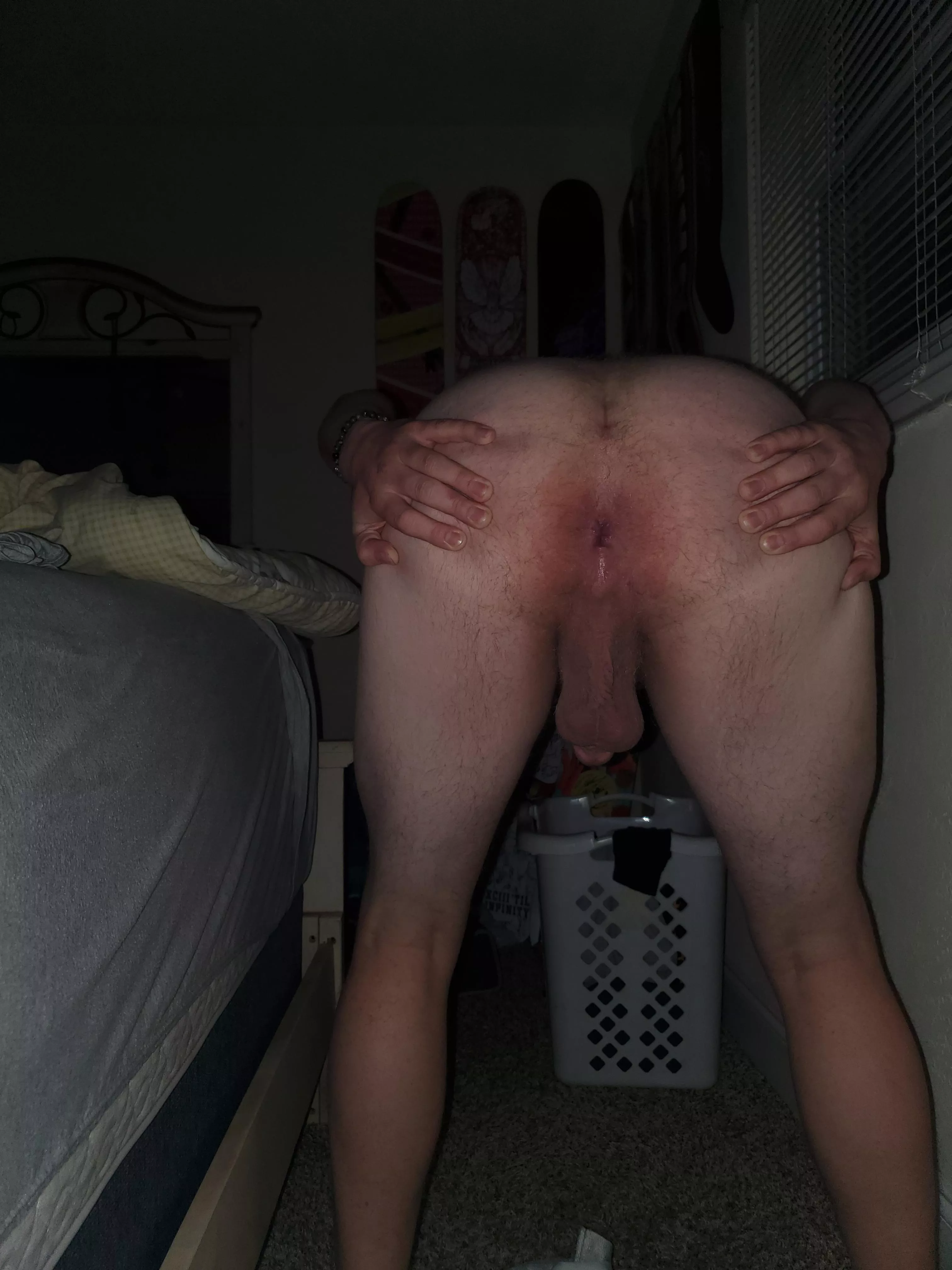 Would you ladies peg my stud?