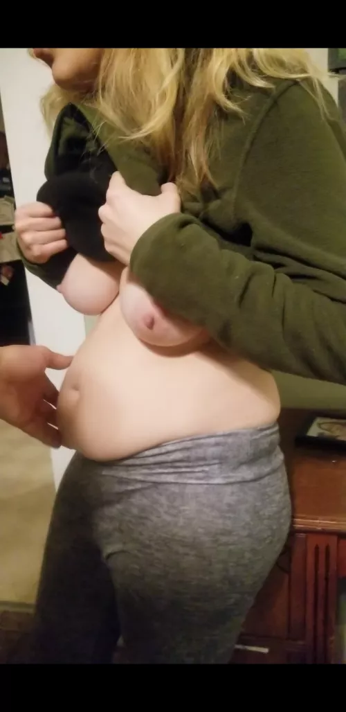 Would you lick it? Look at that hang