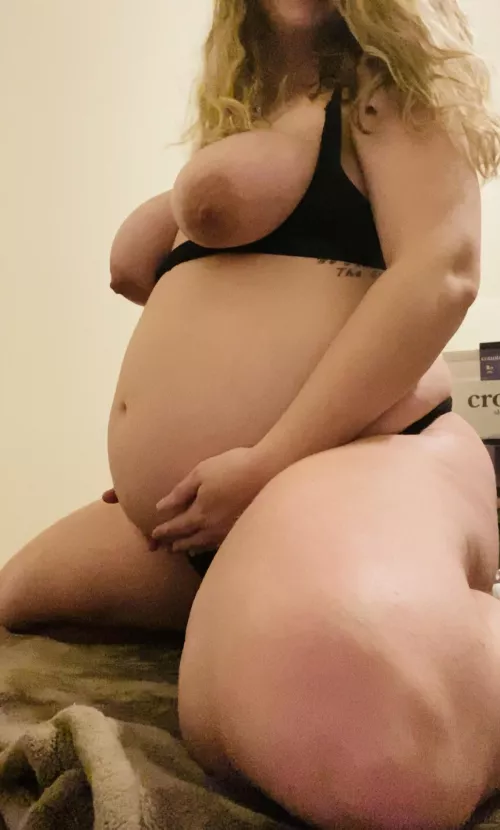 Would you like a taste? 🙃🤰🏼