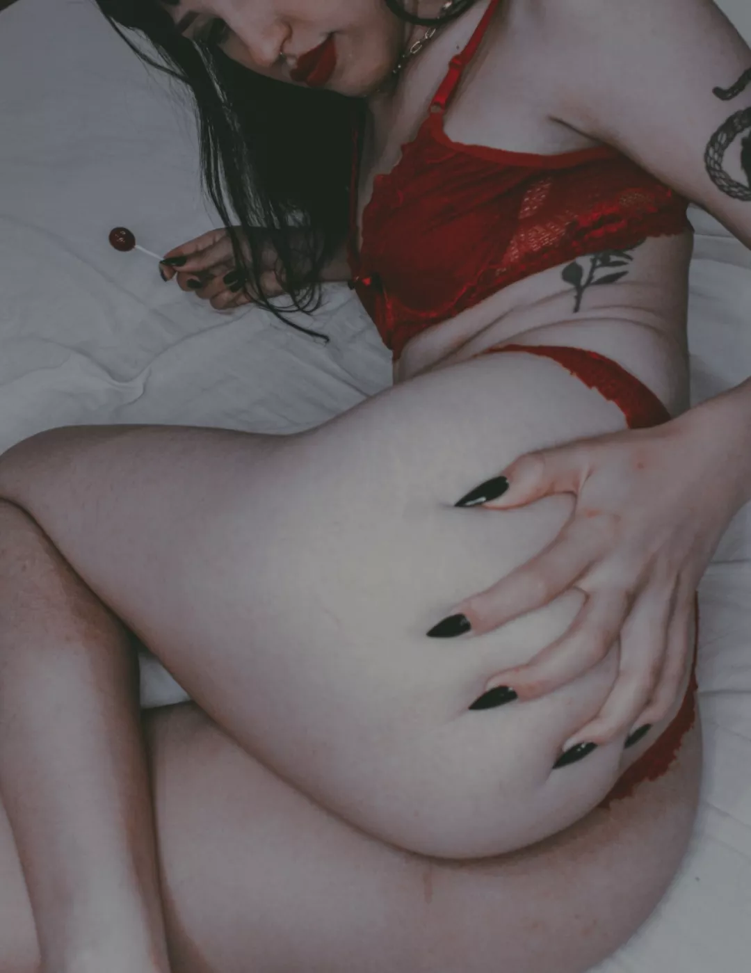 Would you like a taste of my lollipop?