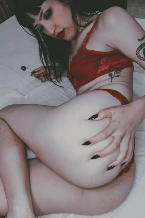 Would you like a taste of my lollipop?