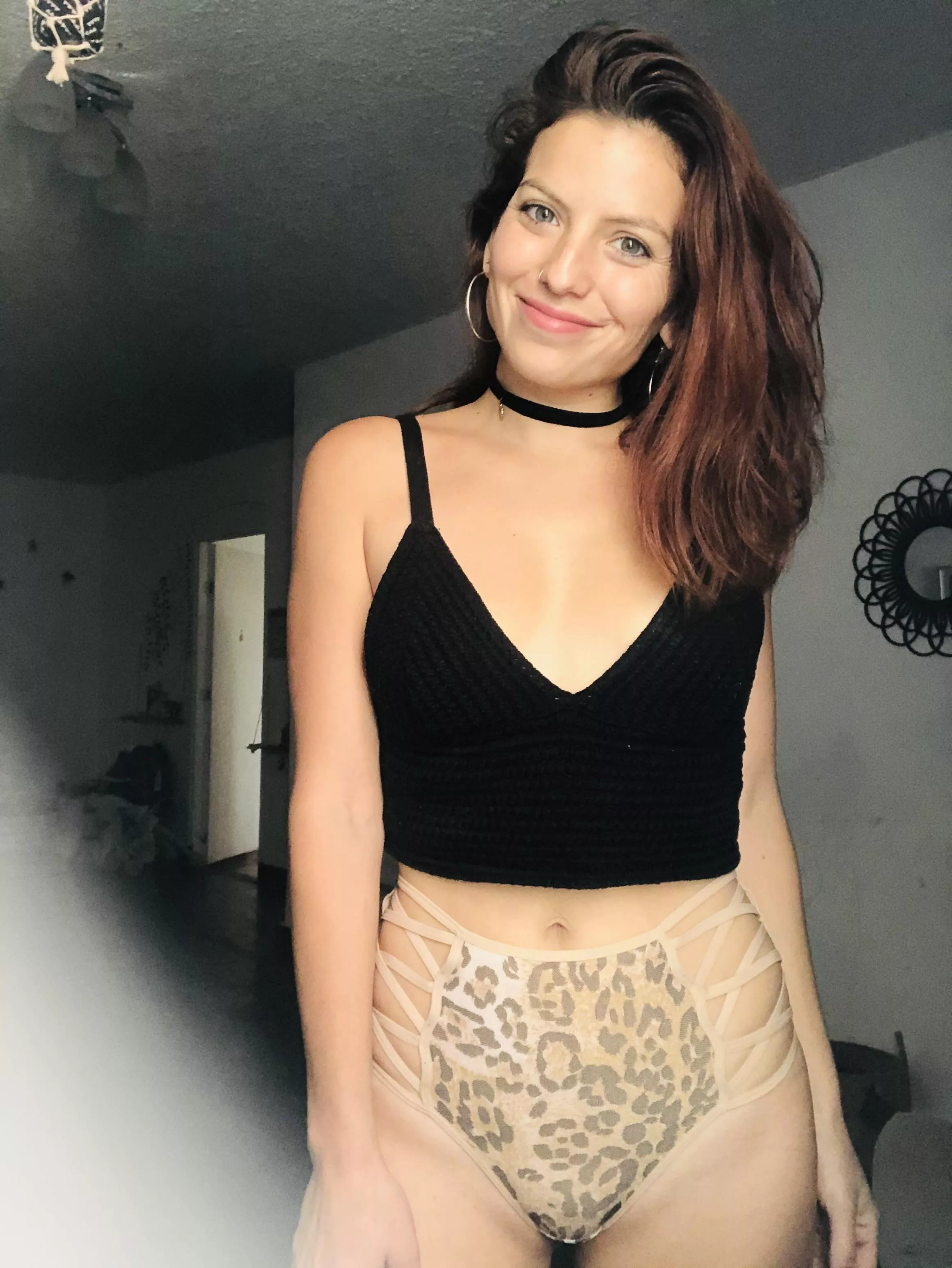 Would you make love to a mom like me ? Would you make love to a mom like me ?