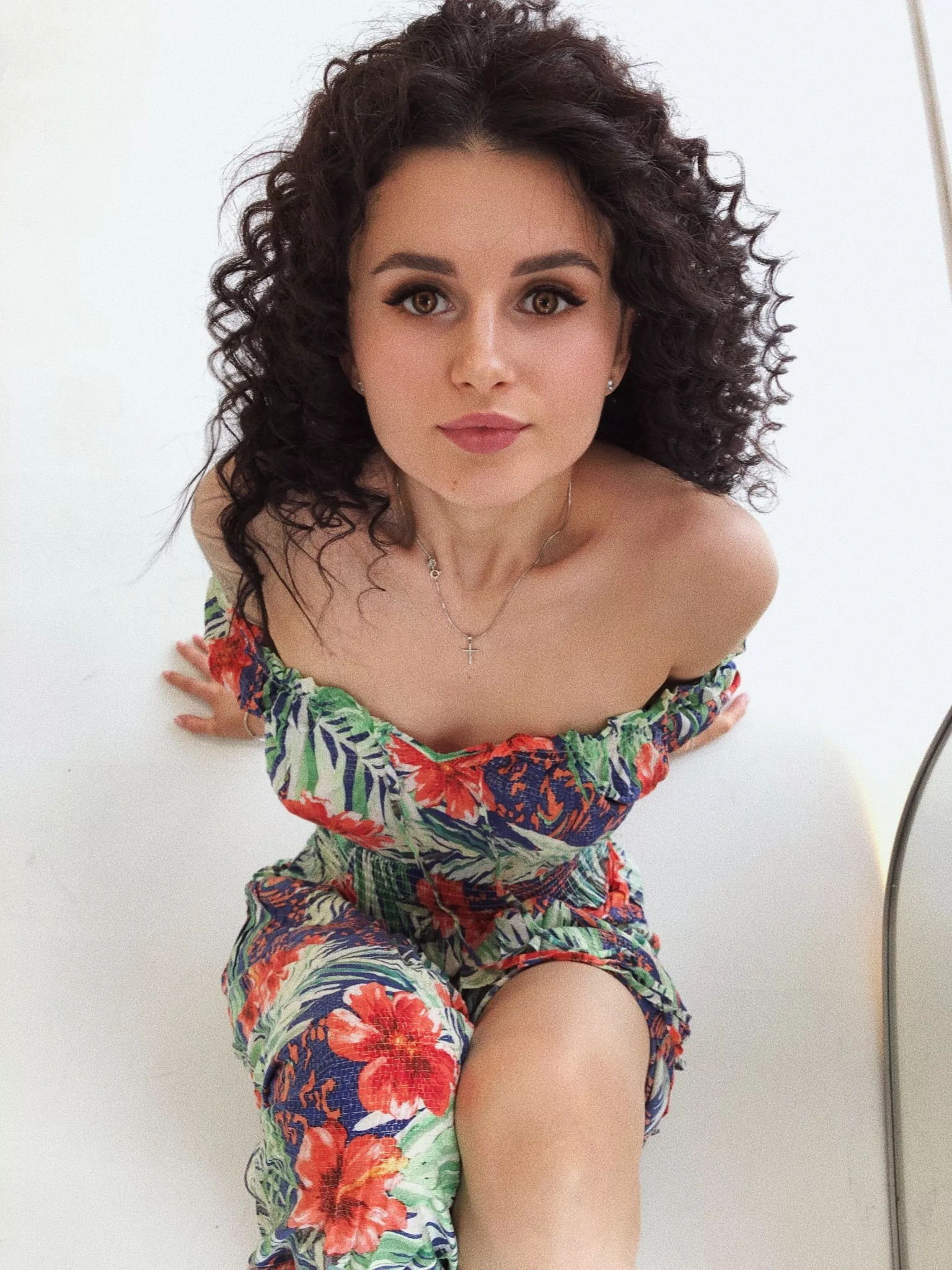 Would you make my pussy suck your dick? Would you make my pussy suck your dick?