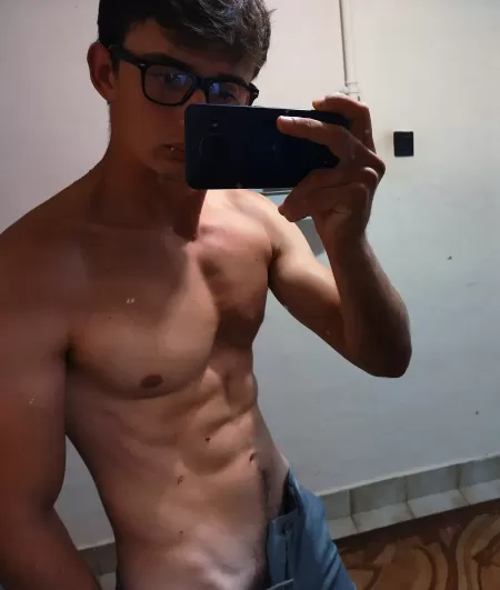 Would you play with me? 🤓 Would you play with me? 🤓
