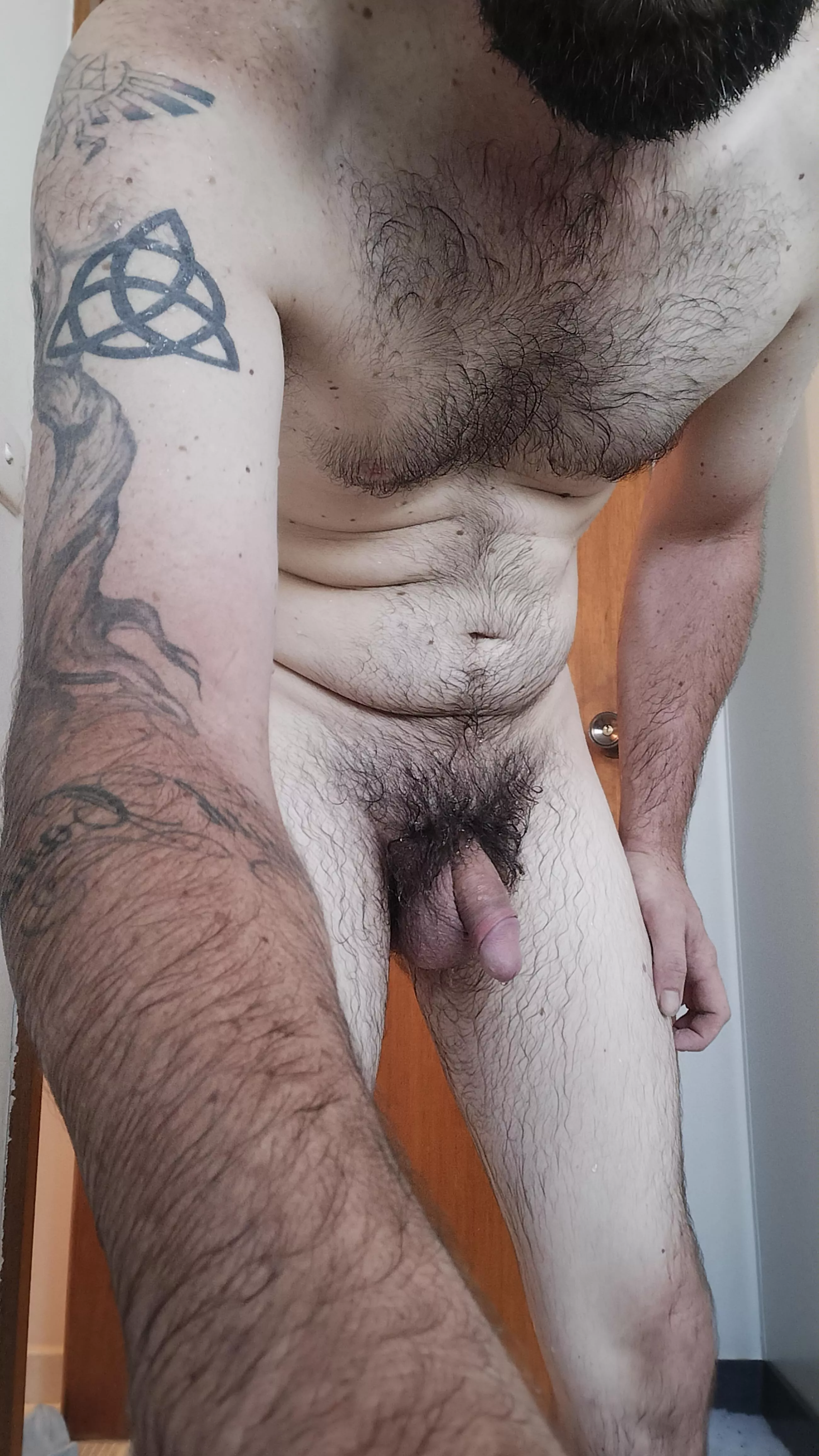 Would you play with my lean hairy body?