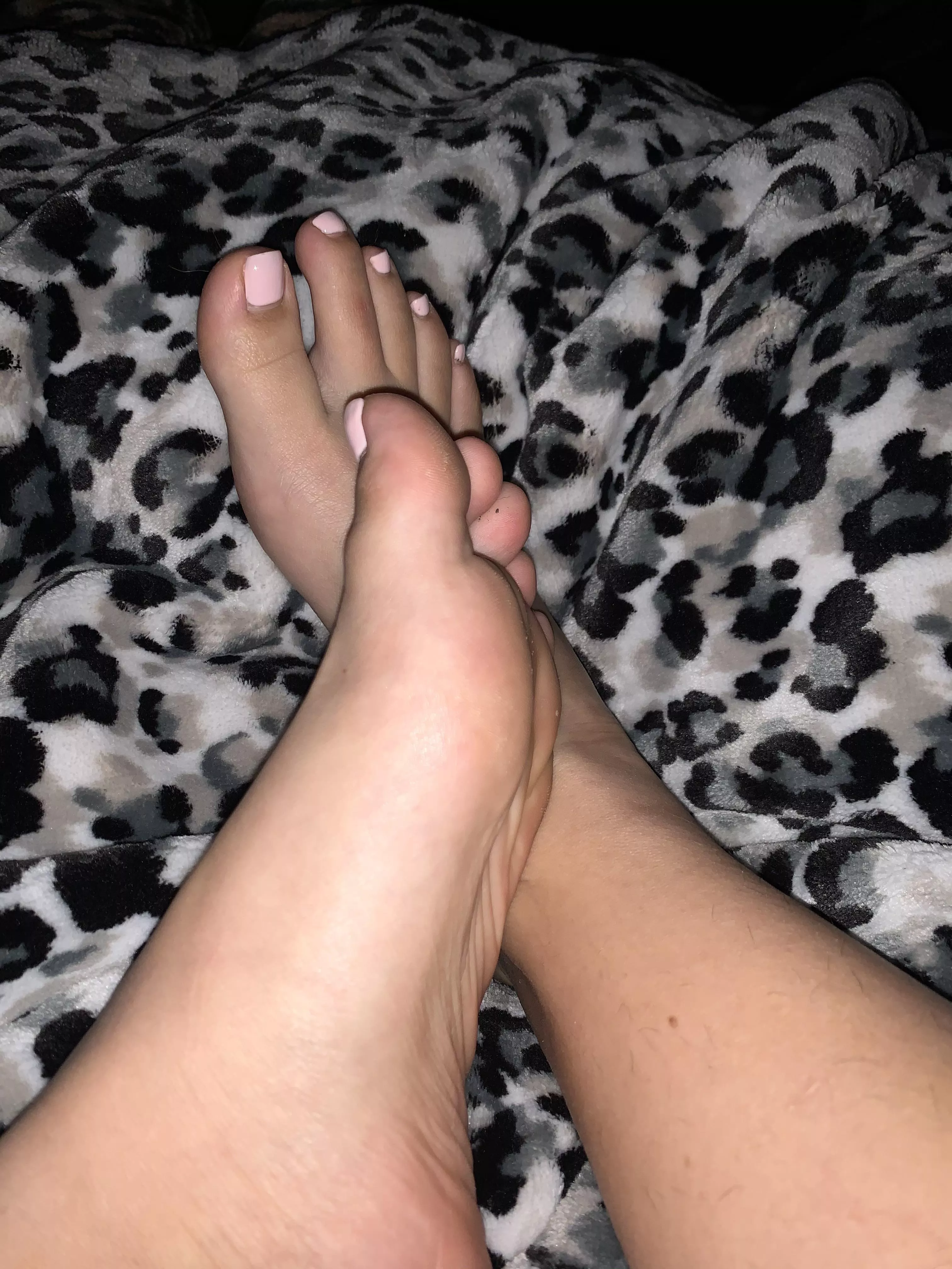 Would you rather cum on my toes or soles? 😈 nudes : Feet_NSFW |  NUDE-PICS.ORG