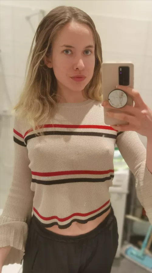 Would you really be able to keep eye contact, if you were on a date with me?