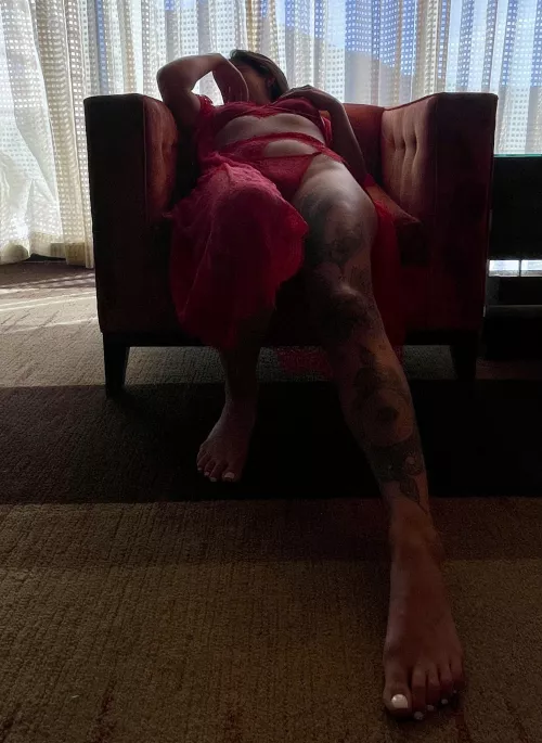 Would you suck my toes? πβΊοΈ Would you suck my toes? πβΊοΈ