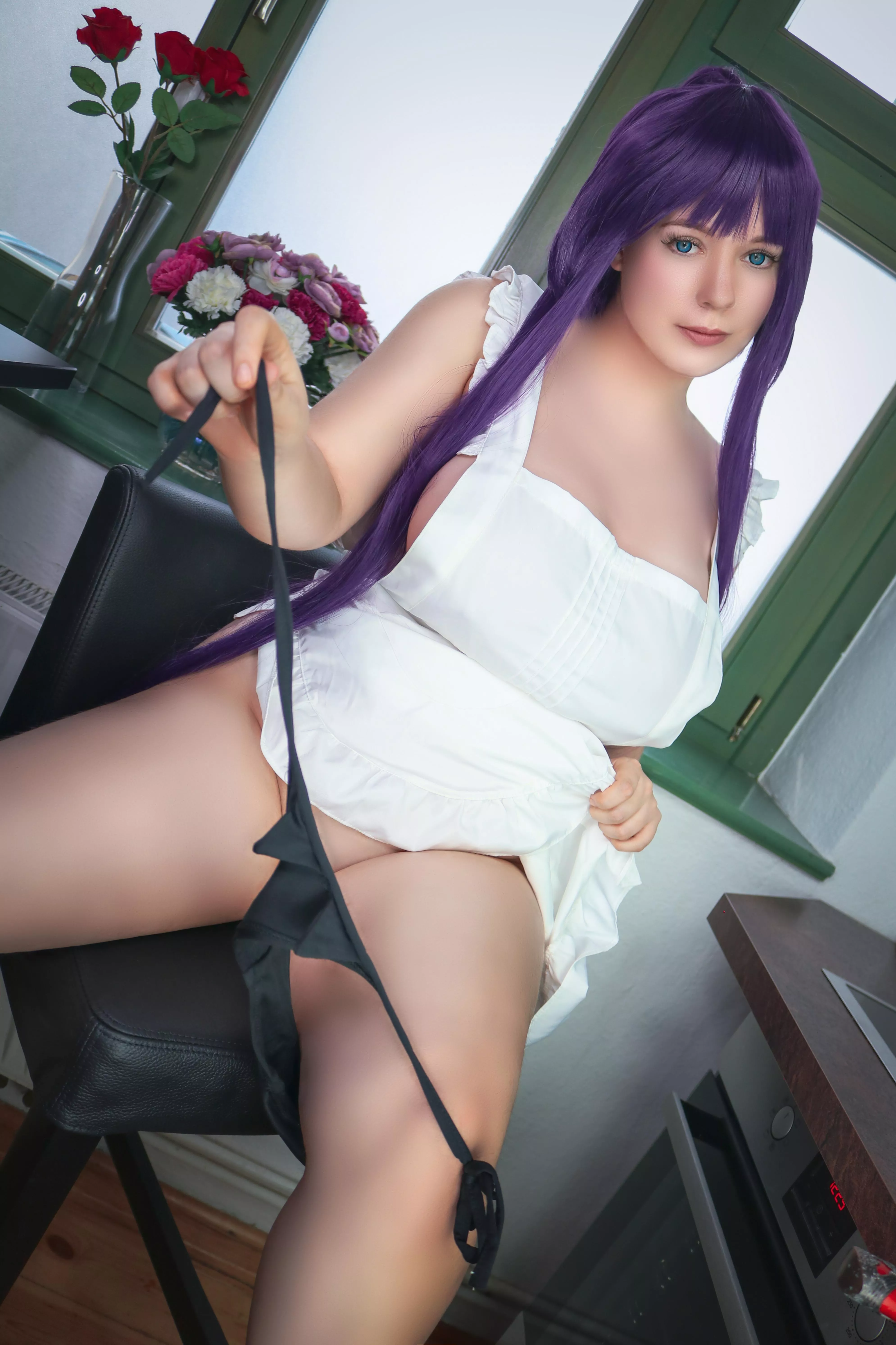 Would you watch Saeko strip for you? (By Lysande)