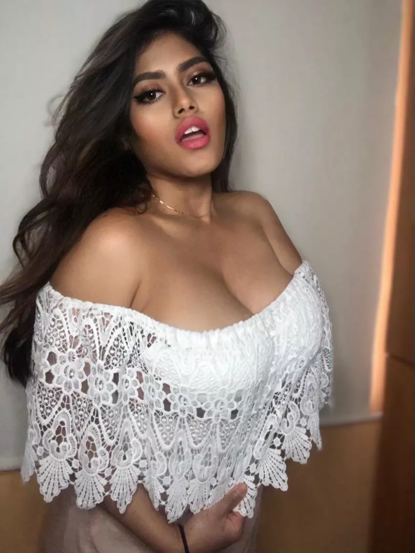 Would you wife me or pump and dump me? Would you wife me or pump and dump me?