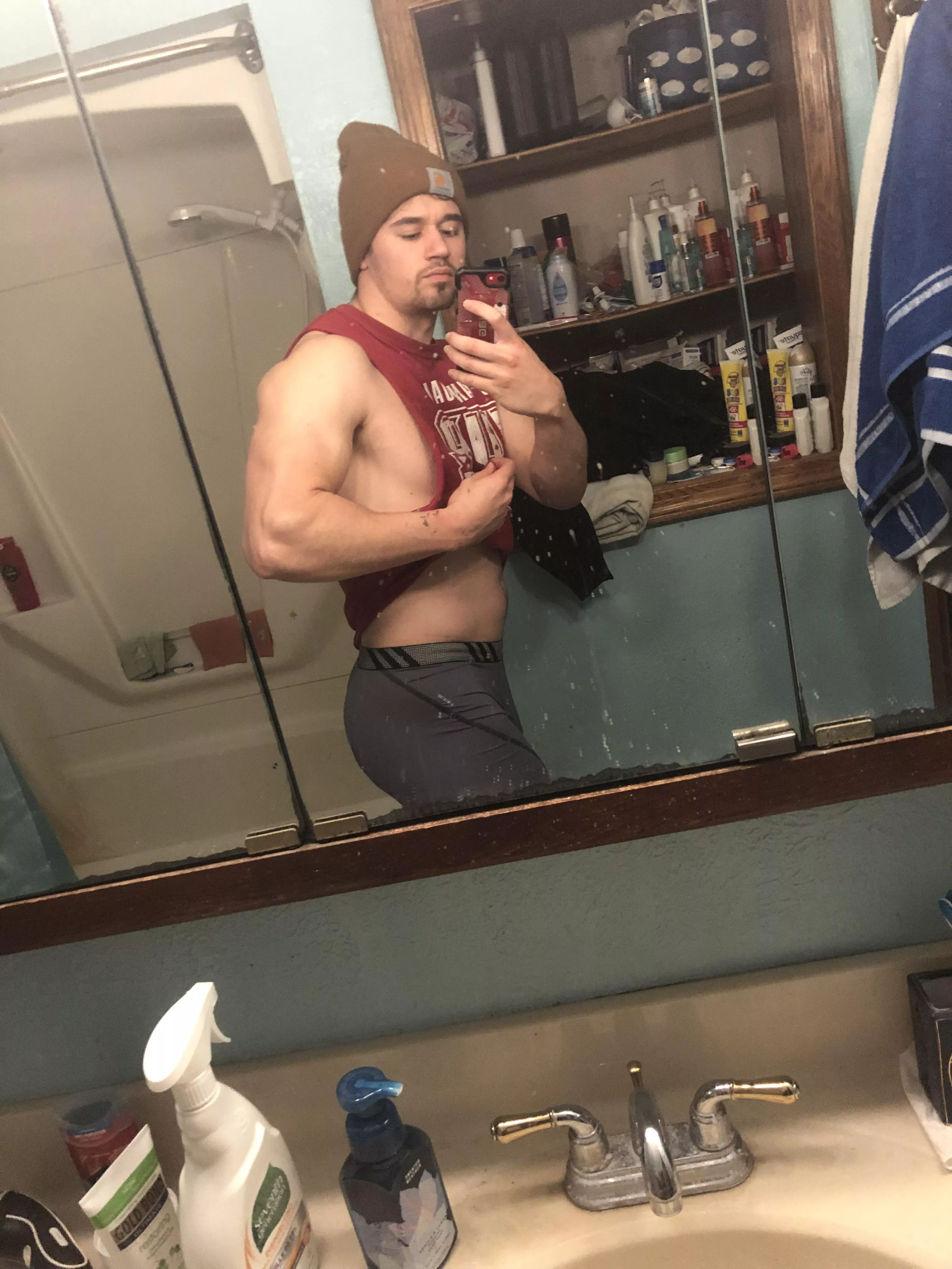 Would’ve gotten a home gym a lot sooner if I knew how great it is to lifting in my underwear.