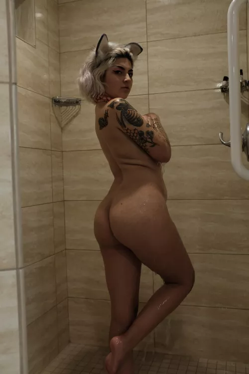 Wtf are you watching me???