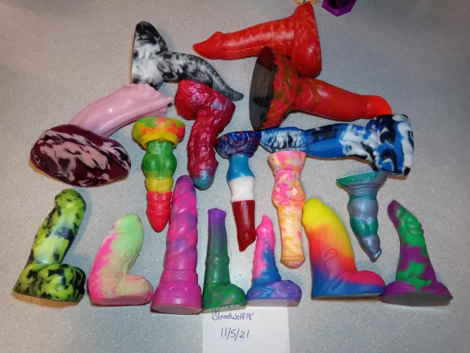 WTS a bunch (USA only) WTS a bunch (USA only)