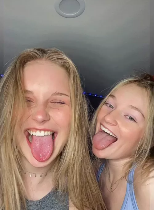 WWYD with these college snowbunnies?