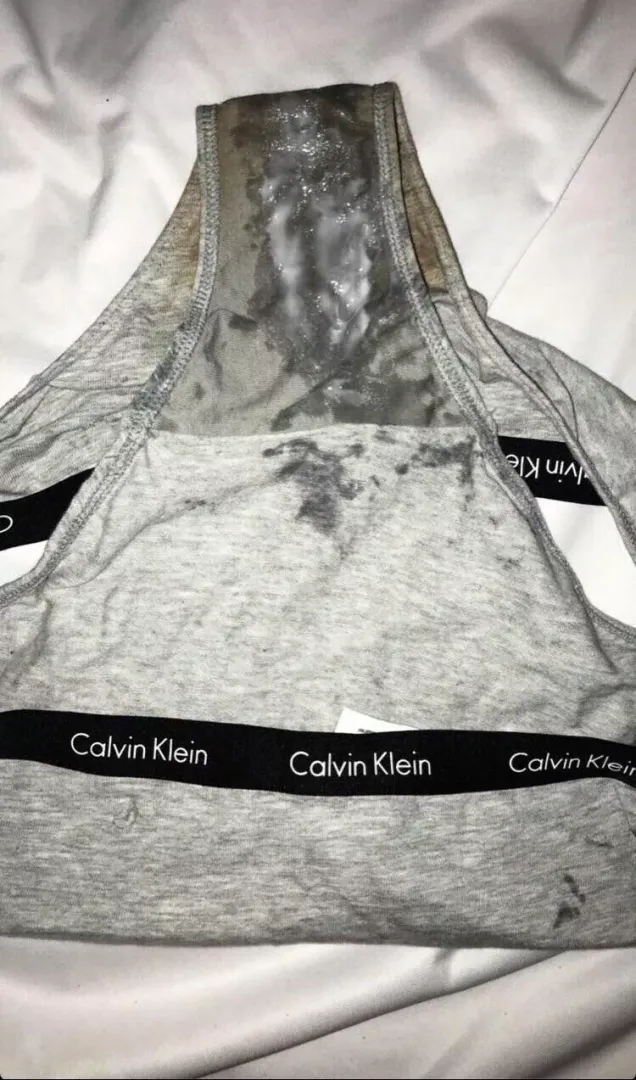 xmas panty deals ☠️ creamy✨sticky✨strong scented✨tracking number included 😉 Kik me @cateyes76950 or snap me @teenn to check out my filthy panty drawer !!🥰 NO PREVIEWS! 🍭