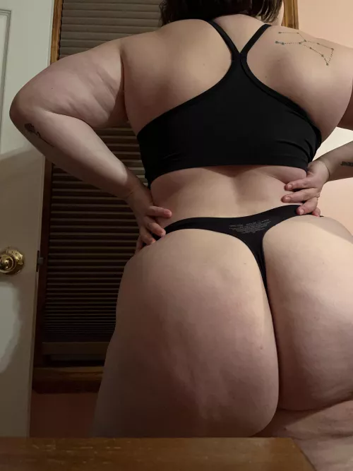 Ya ever accidentally put your underwear on inside out? π
π€·π»ββοΈ still juicy af tho π