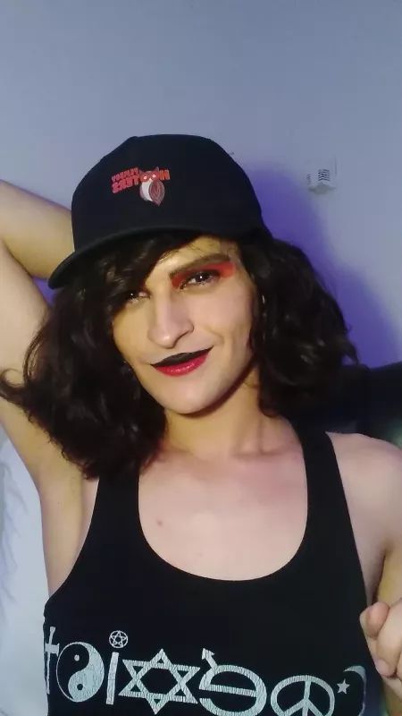 Ya girl copped a femboy hooters hat for her factory job! I can't wait to talk about what the reactions will be when I go in wearing it Ya girl copped a femboy hooters hat for her factory job! I can't wait to talk about what the reactions will be when I go in wearing it