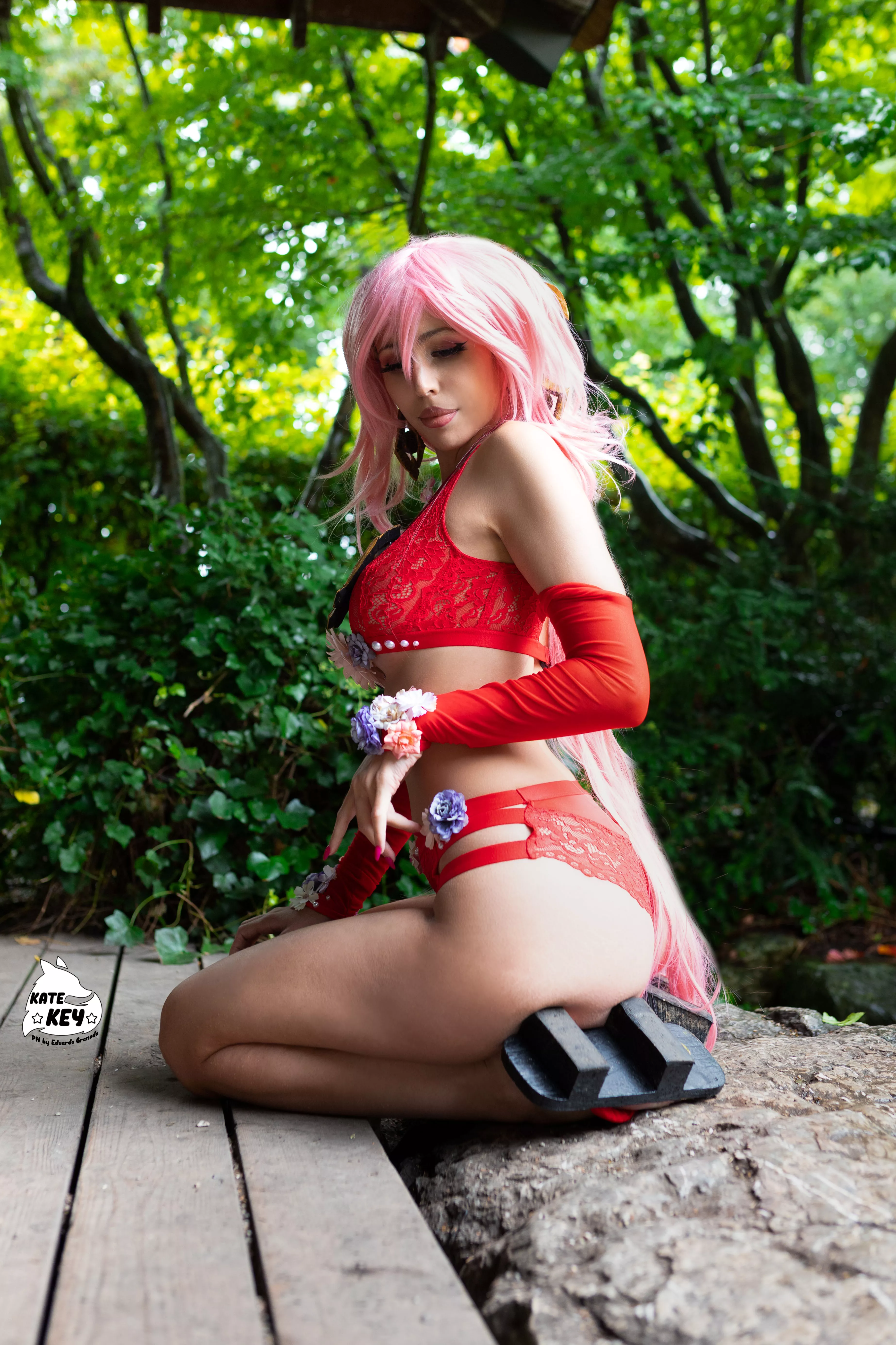Yae Miko ero cosplay by Kate Key Yae Miko ero cosplay by Kate Key