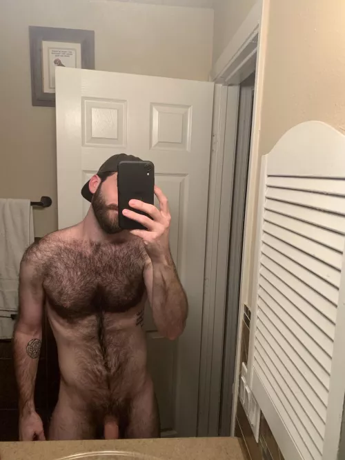 Yβall into hairy bros? π