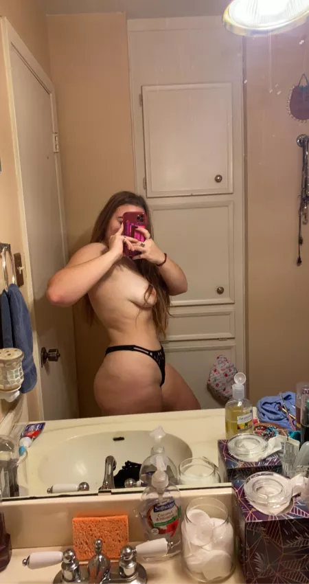 Yβall like post workout selfies? Yβall like post workout selfies?