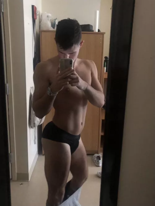 Yeah I squat 😏 (20)