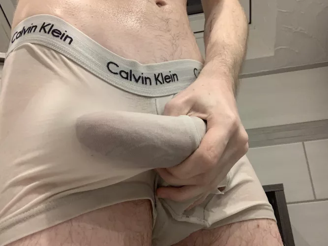 Yeah Iβm uncut, how can you tell?