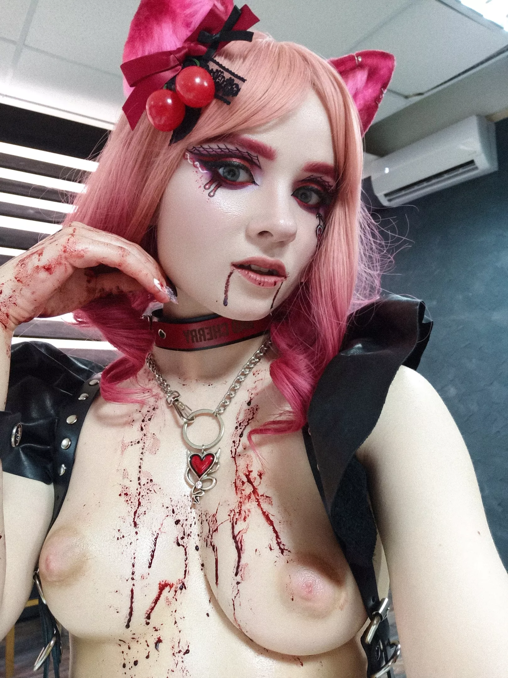 Yes, I'm also a vampire 🦇 Yes, I'm also a vampire 🦇