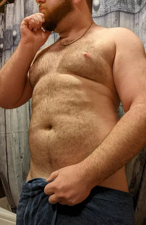 ✂️Yes...I trimmed (Sorrynotsorry) but the beard I left alone 🧔