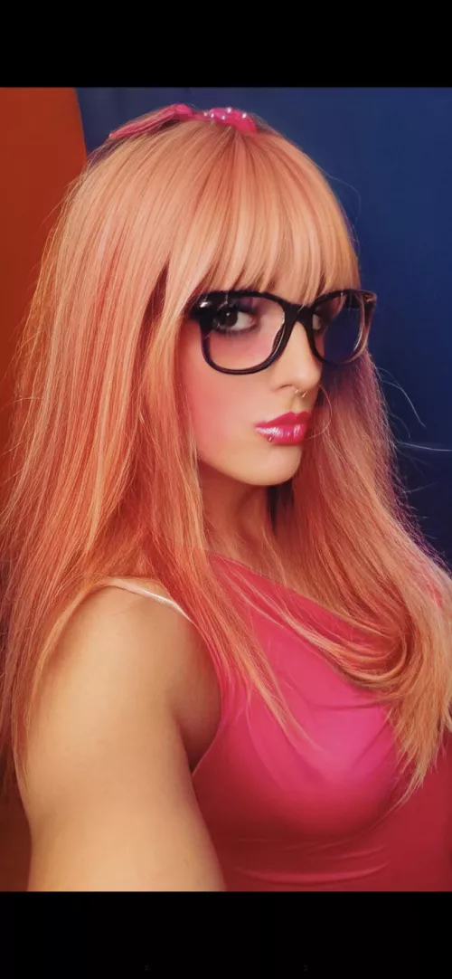 You all inspire me to be the real me 😘❤️🌈💅🏼 also I love pink 💕