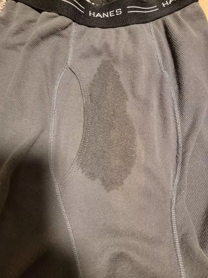 You can see the new stain and old stain on the same pair๐๐ You can see the new stain and old stain on the same pair๐๐