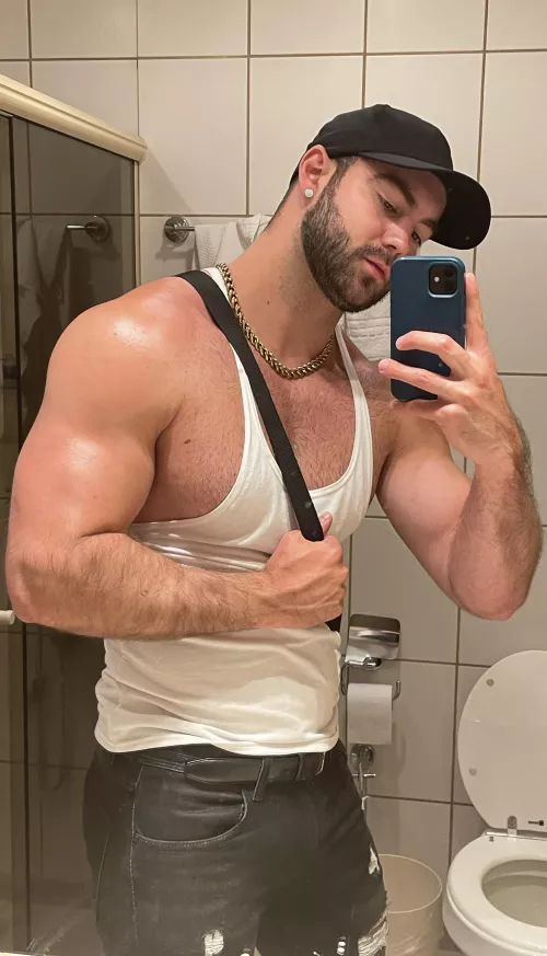 You can still rock tank tops in California in February