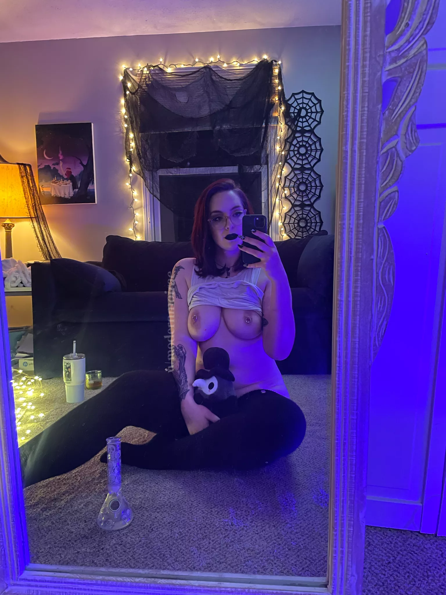 you come home to me like this: bourbon poured, bowl packed, and no panties