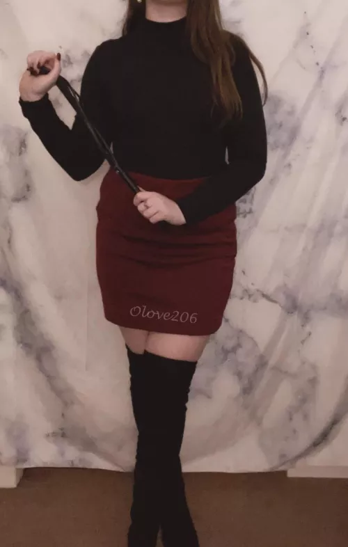 You don’t deserve to see me nude. You don’t deserve to see anyone nude here. Earn it, sluts. [domme] [oc]