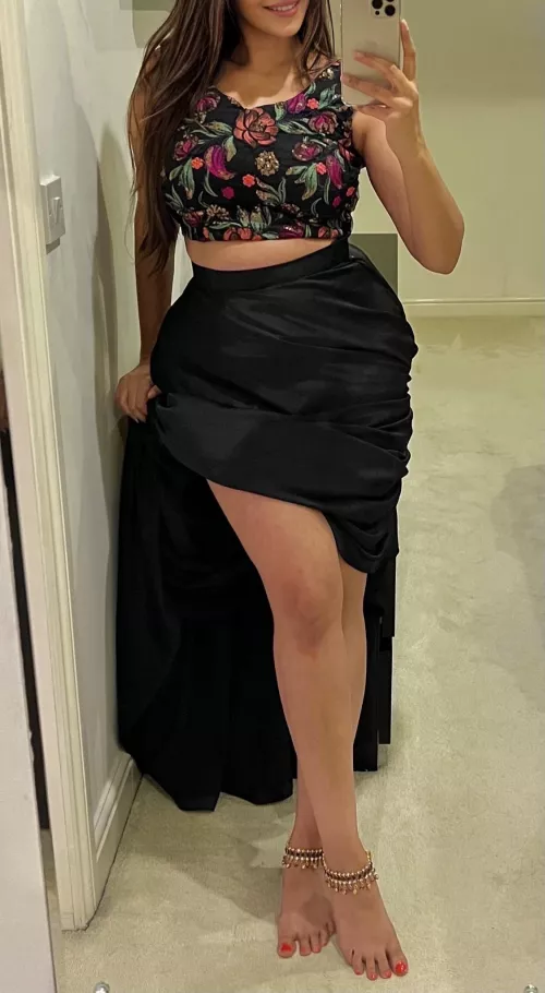 You don't have to be totally naked to be sexy...😇💋 British Punjabi Indian