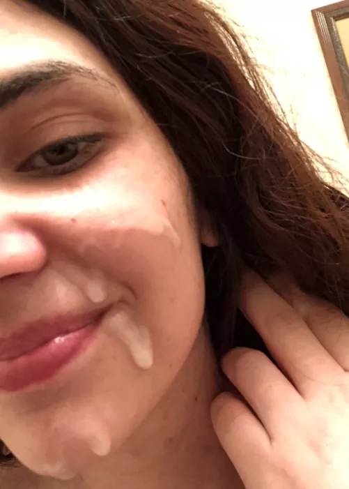 You guys seemed to love my last facial pic 🤍