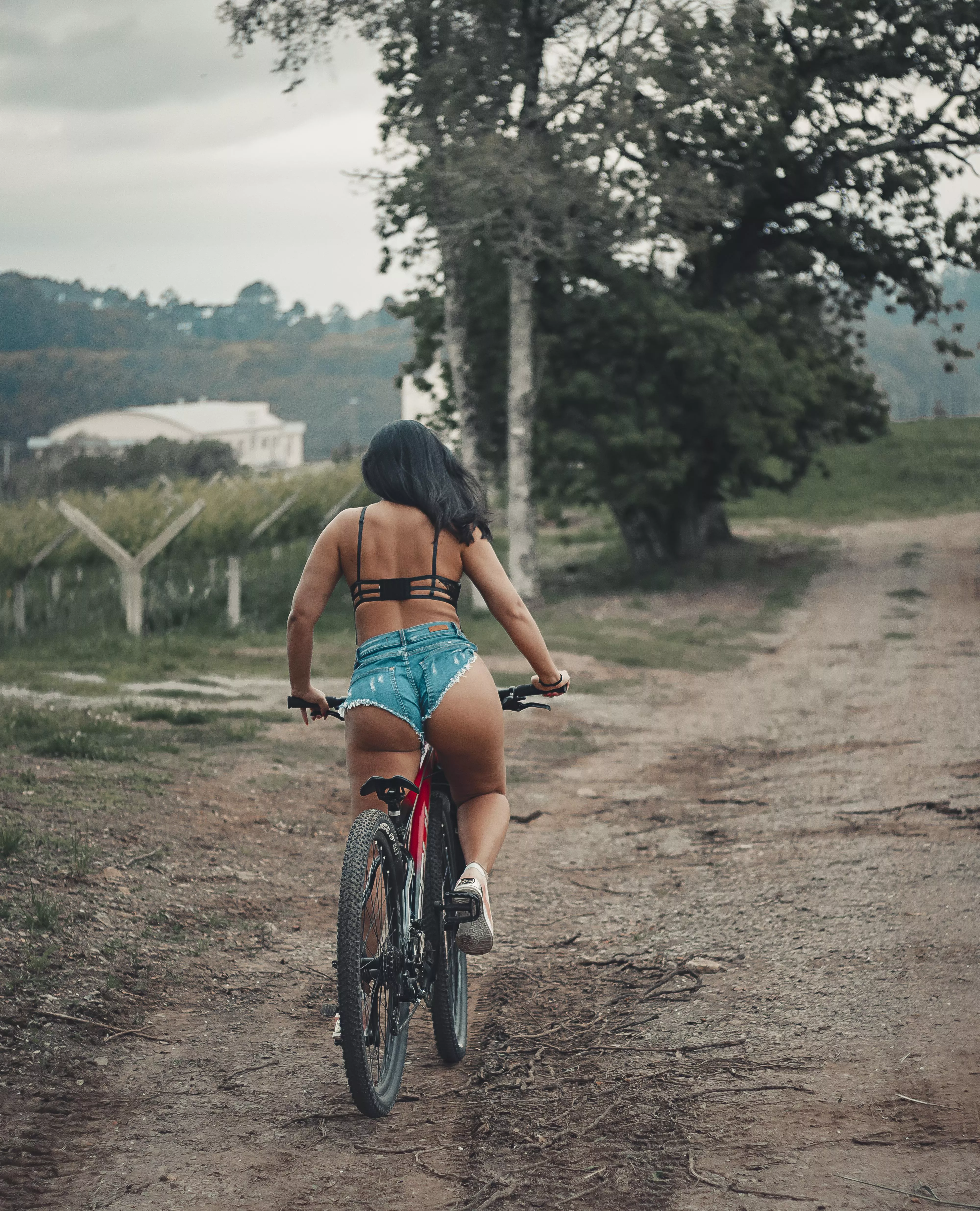 You hate to see me go, but you love to watch me leave