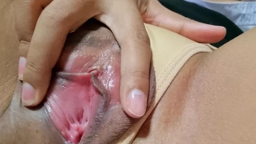 You have to chew on this for at least one hour before I let you Creampie me .. ok π