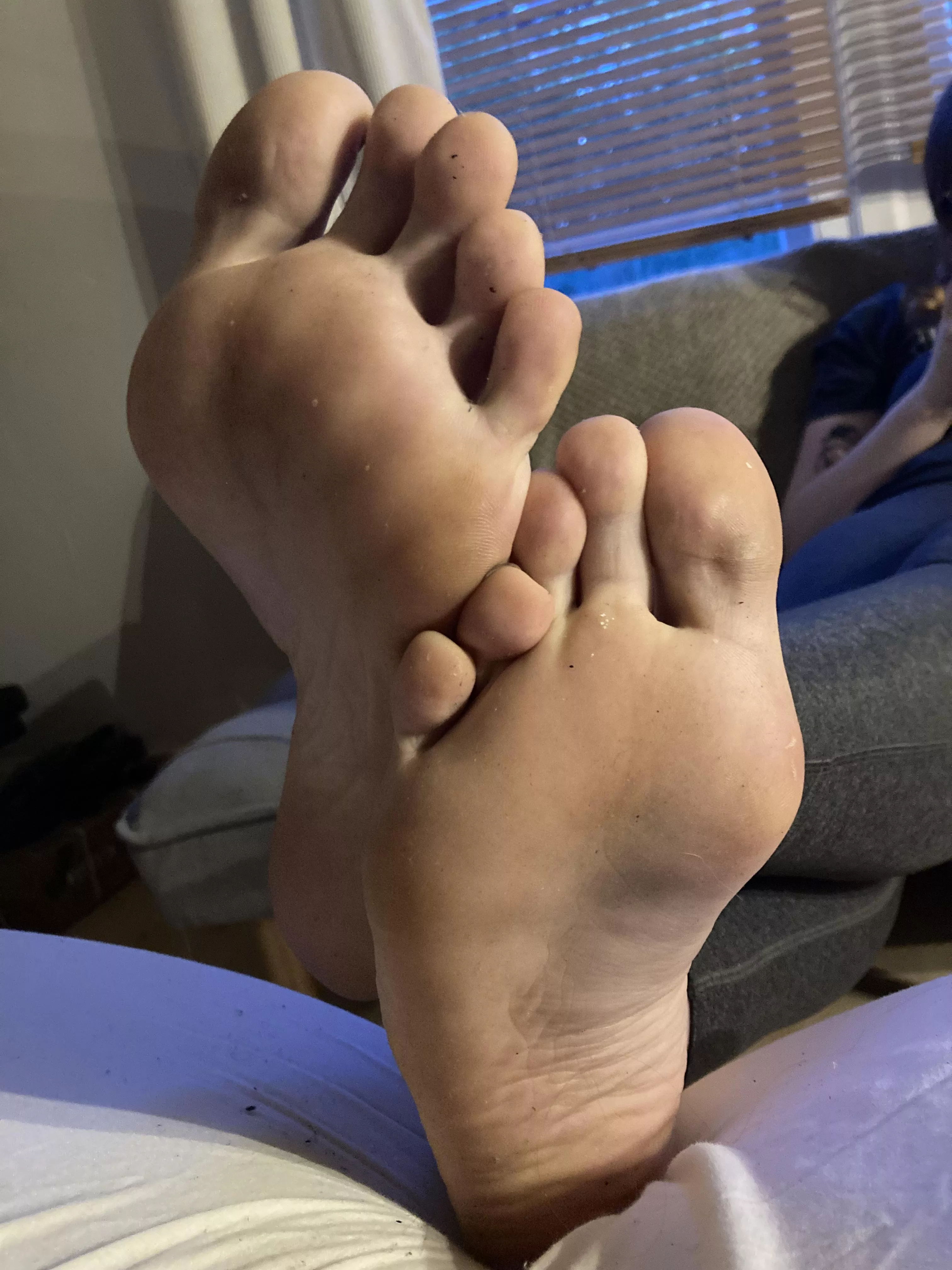 you know you can't resist my Goddess soles you know you can't resist my Goddess soles