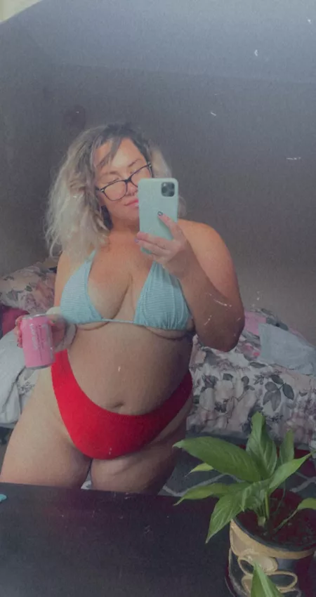 You loving my bikini body as much as me? You loving my bikini body as much as me?