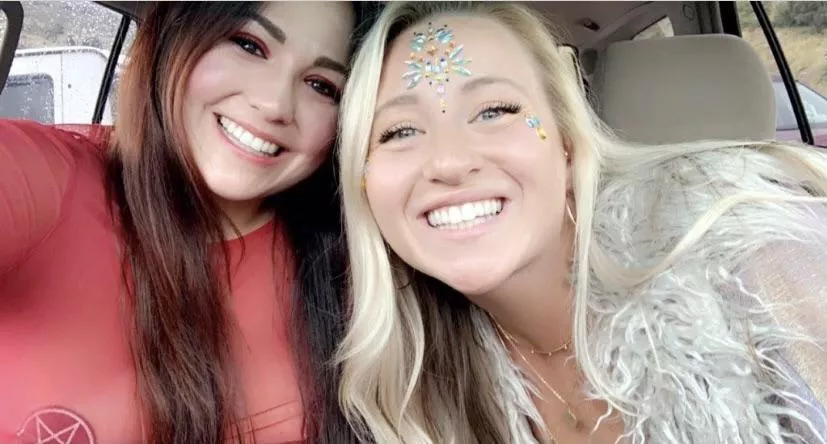 You meet these 2 at a rave. Which one are you sneaking away with and what are you doing? You meet these 2 at a rave. Which one are you sneaking away with and what are you doing?