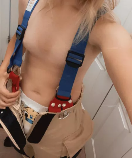 You might be able to tell from the outfit but I make things very wet!